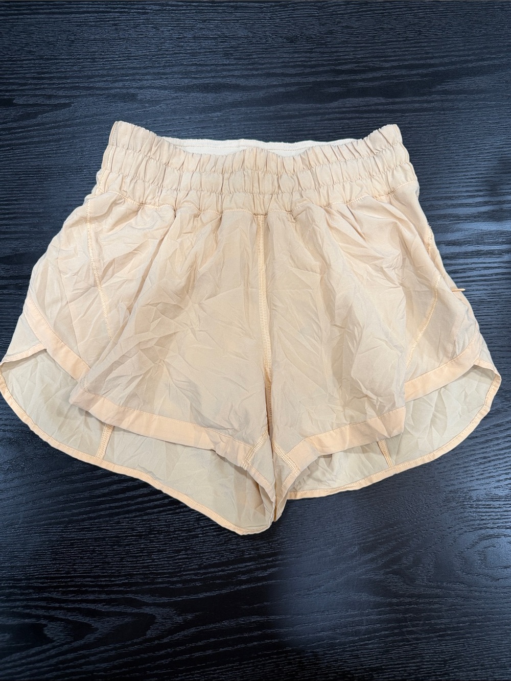 Lululemon Track That High-Rise Lined Short 3" Size 4